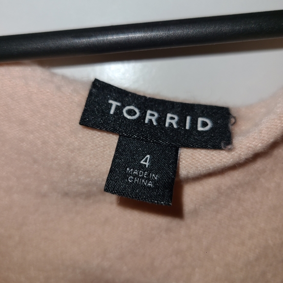 Torrid Sweater - Picture 4 of 4